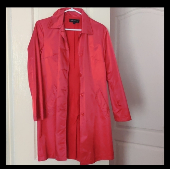 Club Monaco Silky Satin Red Trench Light midlength Coat - Picture 6 of 6